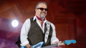 Raul Malo, Mavericks Frontman, Dies at 60 — Music Community Mourns Featured image